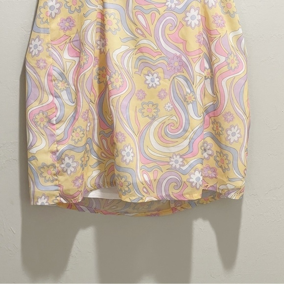 PRINCESS POLLY Women’s Mod Floral Pastel Print Halter Dress 60s Vibe Size 4 - Picture 4 of 8